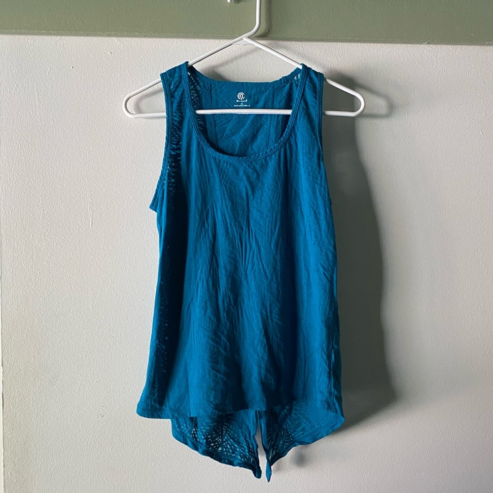 Champion C9 dry-fit workout tank. Size medium.